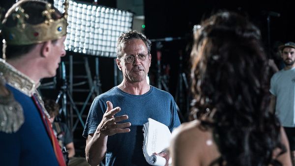 Pse u prezantua filmi 'Leaving Eden' i Genc Përmetit?