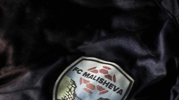 Pse ndan rrugë Agon Xhaka me Malishevën?