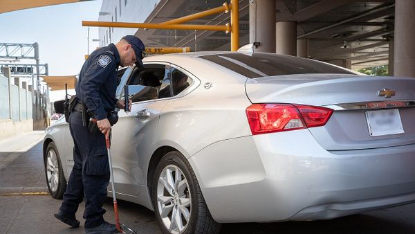 Sa i kushtoi udhëtarit mosdeklarimi i 23,500 eurove në Merdarë?