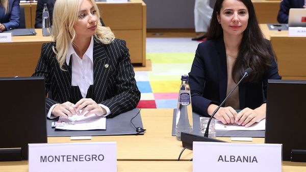 Si përgatitet administrata shqiptare për anëtarësimin në BE?