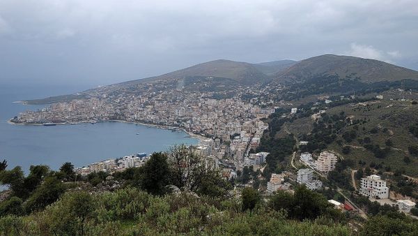 Ku po fokusohen autoritetet për sezonin turistik në Sarandë?