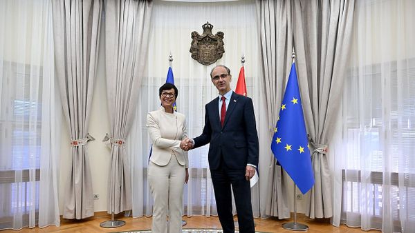 Pse ASH akuzon qeverinë për bllokimin e rrugës drejt BE-së?