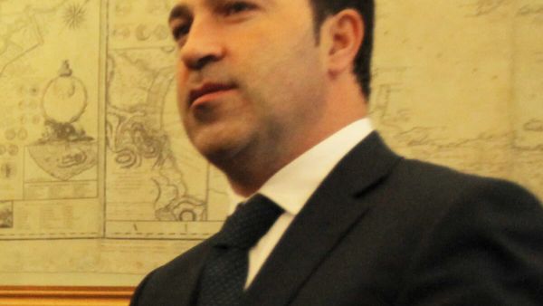 Pse deputetët e PD-së bojkotojnë seancën plenare të Kuvendit?