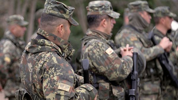 Si janë ndryshuar ligjet për të hapur rrugë pazareve në Shqipëri?