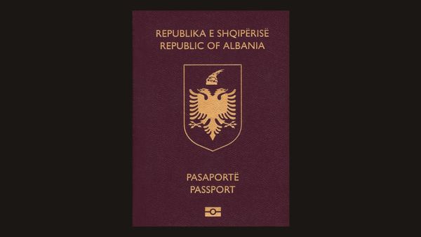 Pse po zvogëlohet interesi për shtetësinë shqiptare?