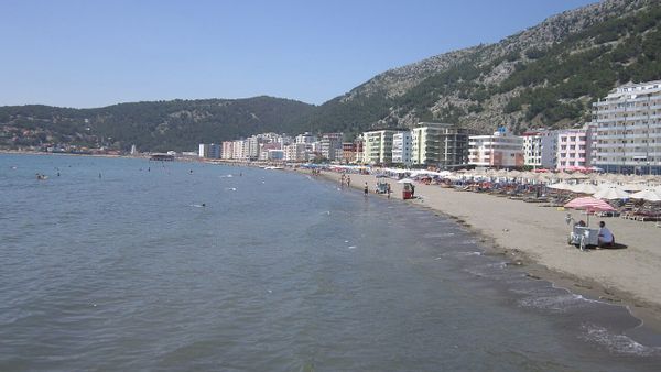 Çfarë po ndodh në malin e Shëngjinit?
