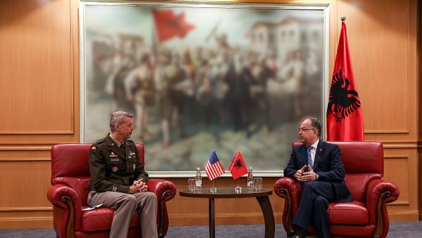 Vengu: Marrëveshja e armatimeve me SHBA-në u negociua dy vjet më parë