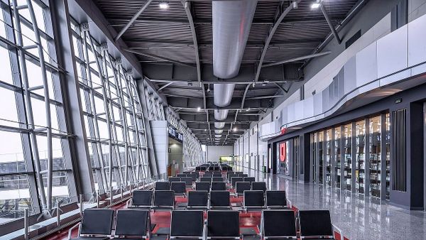 Shtetasi iranian kërkon azil në Kosovë pas ndalimit në aeroport