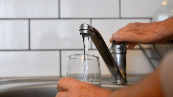 Ndalimi i përdorimit të ujit për pije në vendbanimet e përfshira nga NPK Sharri
