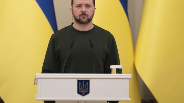 Zelensky kërkon më shumë presion ndaj Rusisë në Ditën e Pavarësisë së Ukrainës