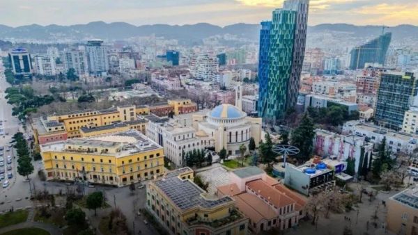 Tirana kryeson listën e destinacioneve më ekonomike në Evropë
