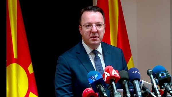 Nikolloski: Korridori 8 do të ndërtohet deri në Qafë Thanë