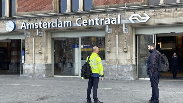 Katër të plagosur nga një sulm me thikë në Amsterdam