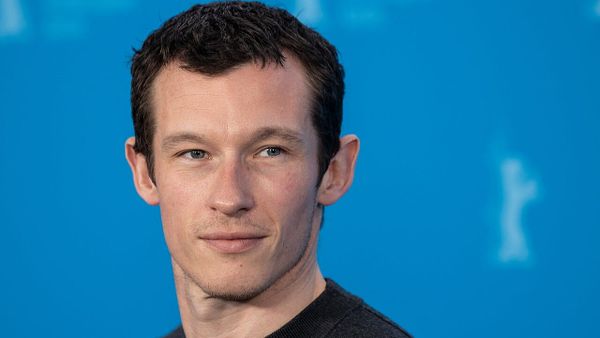 Callum Turner flet për martesën me Dua Lipën dhe dëshirën për familje