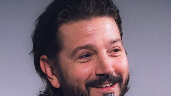 Diego Luna nderohet në Festivalin e 32-të të Filmit në Sarajevë