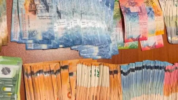 Dogana zbulon 18.841 euro të padeklaruara në kufirin e Dheu i Bardhë