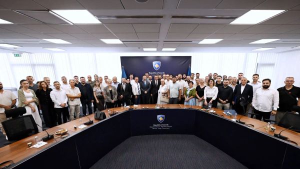 Serbia bllokon dy milionë euro për shqiptarët e Luginës dhe Sanxhakut