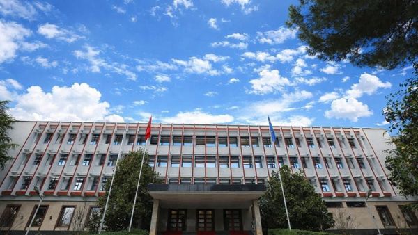 Tërmeti në Kolumbi: MEPJ konfirmon se nuk ka shqiptarë mes viktimave