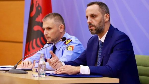 Lamallari dhe Hita takojnë drejtuesit e Policisë