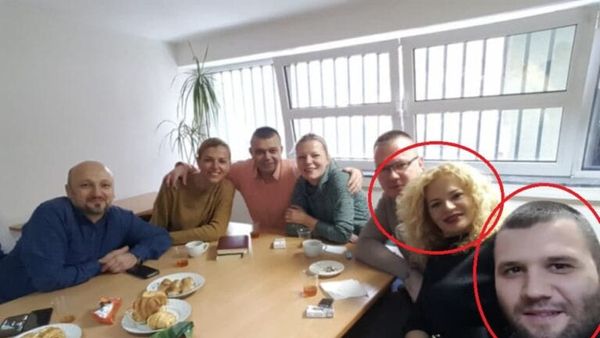 Punonjësi i OSBE-së në Kosovë shpreh admirim për Mlladiqin, e fshin postimin