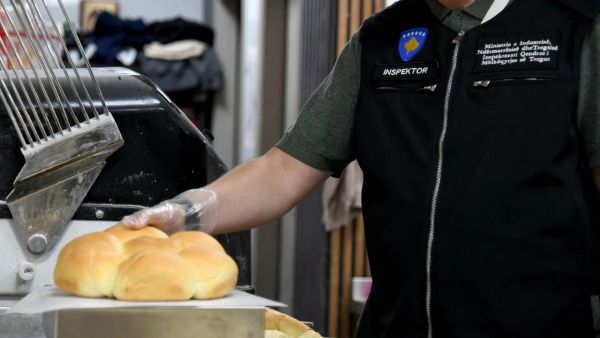 Kontrolle të reja për peshën e bukës në furrat e Kosovës