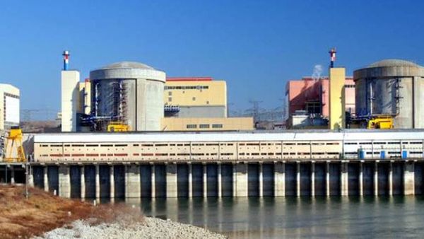 Rumania ndal reaktorin e centralit bërthamor për shkak të Danubit