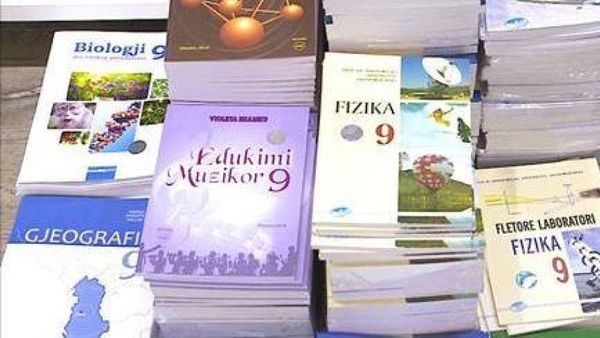 Ministria e Arsimit shton afatin për subvencionime teksteve, 179 mijë aplikime