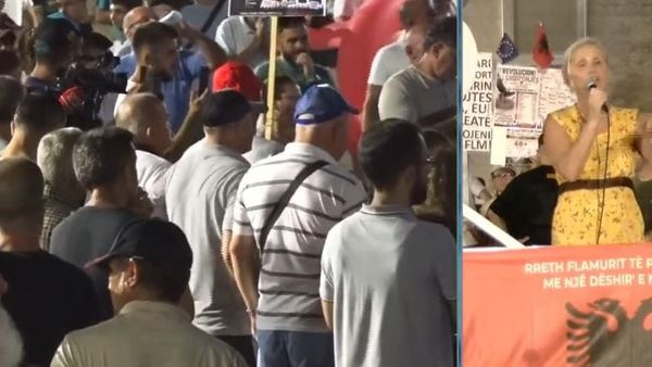Nëna e kthyer nga emigracioni në protestën e 92-të: Atdheu është në rrezik