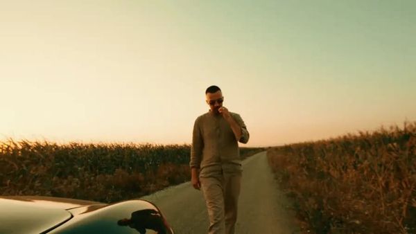 Elinel bashkon forcat me Erën për projektin e ri muzikor «E Dua Erën»