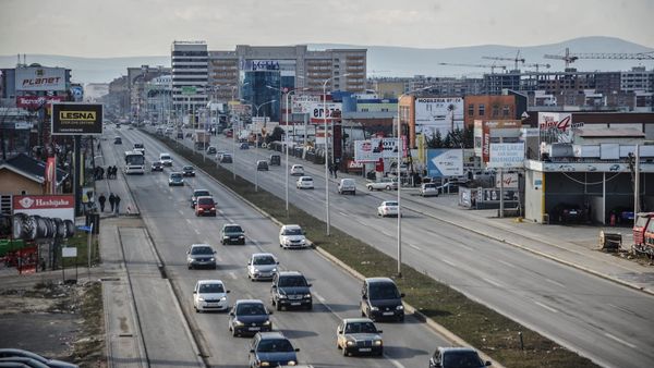Pezojnë nga nesër 4 linja nga Fushë Kosova drejt Prishtinës