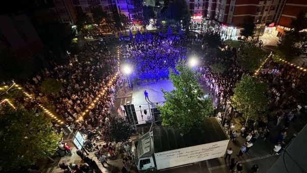 Permbyllet manifestimi Ditet e Diaspores ne Podujeve