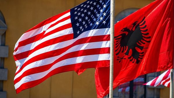 Gjykata amerikane rrëzon ndalimin e vizave për 75 vende përfshirë Shqipërinë