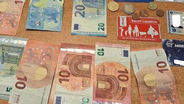 Nxënësja në Prizren gjen kuletën me para dhe e dorëzon në polici