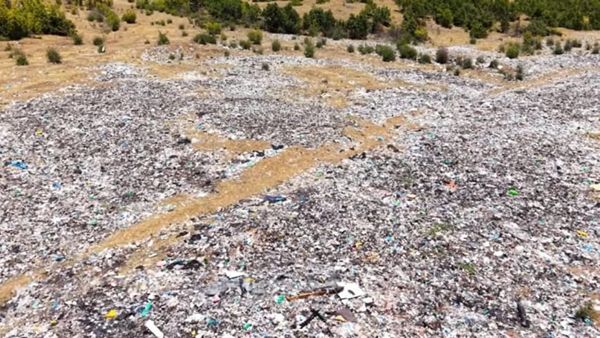 Nis pastrimi i deponisë në Radushë pranë burimit të Rashçes