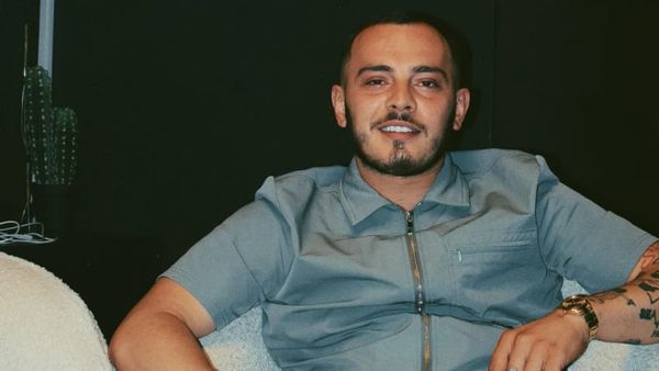 Reperi Marin perkuijton djalin e ndjere ne diten e lindjes