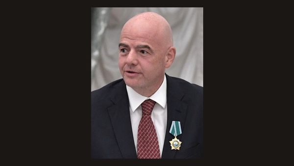 Infantino kërkon falje për projektin FFE — mbetet në krye të FIFA-s