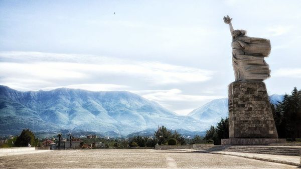 Kurbeti i mori pesë fëmijët — letra e nënës nga veriu lexohet në protestë