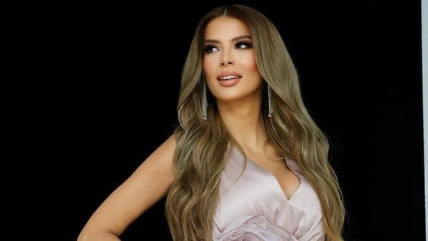 Marina Vjollca promovon linjën kozmetike me pozë të veçantë