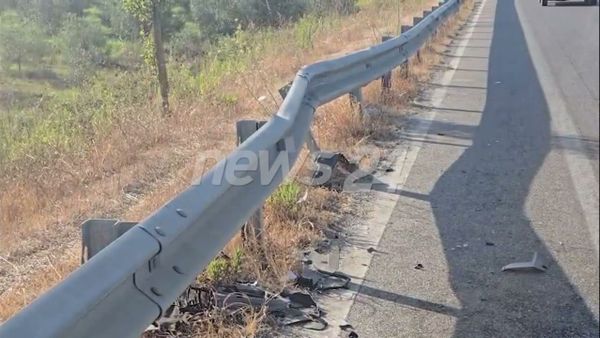 Përplasje mes tre automjeteve në aksin Levan-Tepelenë