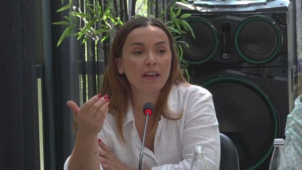 61% e gazetareve gra në Kosovë përjetuan abuzim online