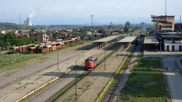 Fushë Kosovë railway station