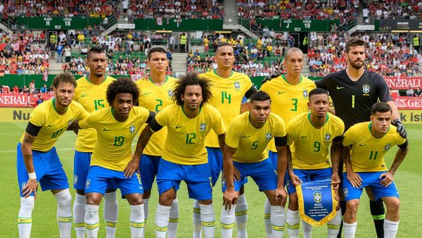 Neymar hedh poshtë pensionimin, pas dhjetorit i shqyrton të gjitha opsionet