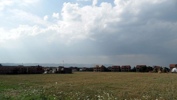 Oda Haliti performon në Lyon Biennale, "Lali" bëhet tingull zyrtar