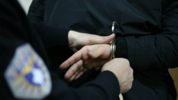 Arrestohet shtetasi i Serbisë në Jarinjë pas tentimit për ryshfet