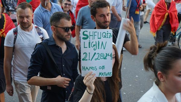 Protestuesit kërkojnë llogari nga SPAK-u për aferat e qeverisë