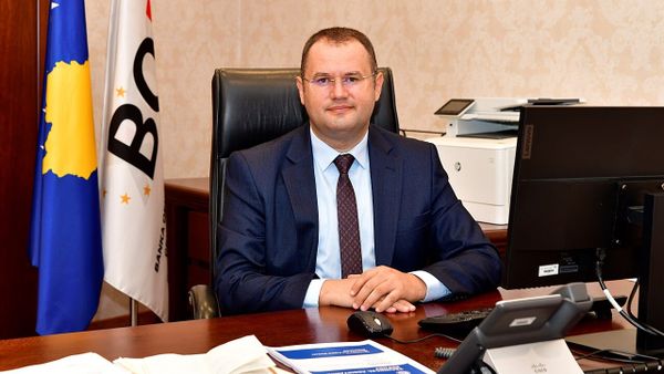 Qytetarët e Kosovës votojnë për dizajnin e ri të kartëmonedhave euro