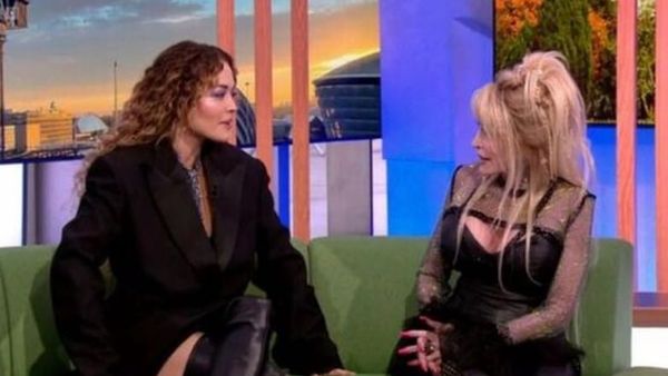 Rita Ora bën dedikim prekës pas ndarjes nga jeta të Dolly Parton