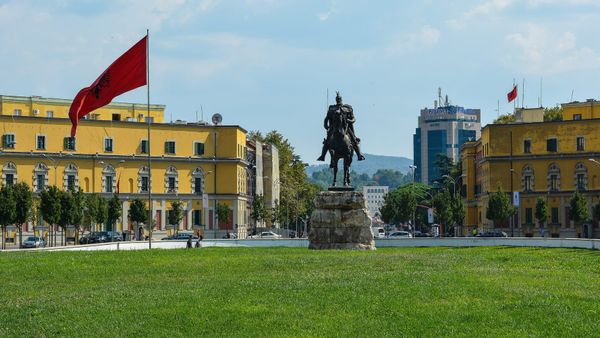 Shqipëria shpall "non grata" dy shtetas të Maqedonisë së Veriut