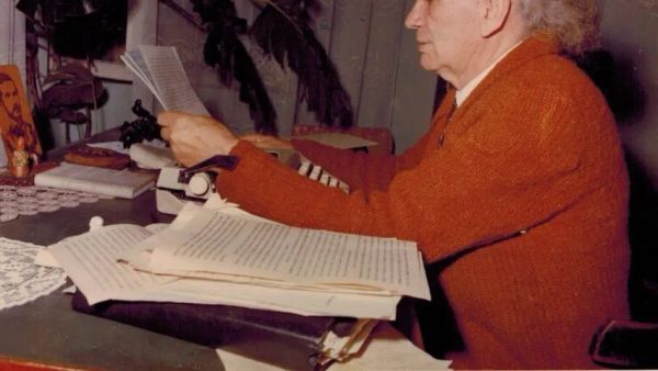 Përkujtohet shkrimtari i shquar Sterjo Spasse