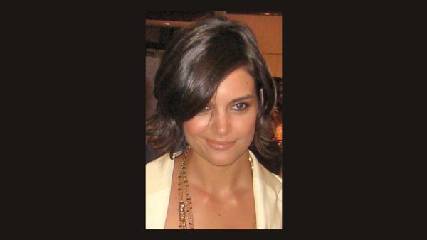 Suri Cruise heq mbiemrin e të atit, ndryshon në Noelle
